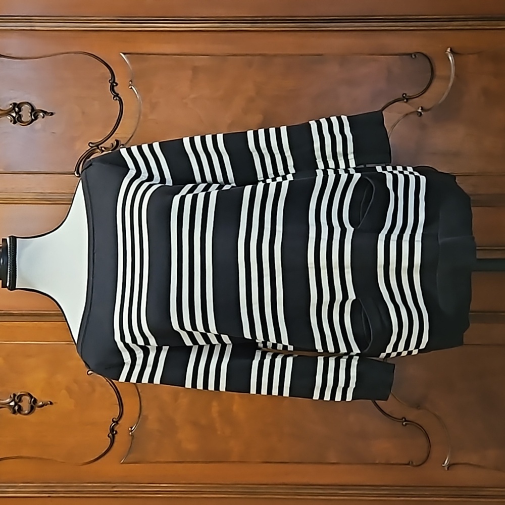 Loft Sweater 100% Cotton Black & White Striped Long Sleeve With Pockets Sz Lg